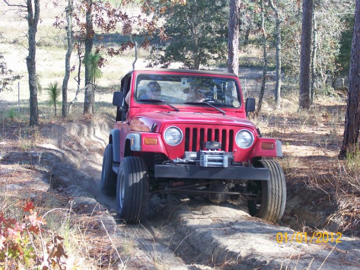 2012-Jan-02HGR4X4Croom 048